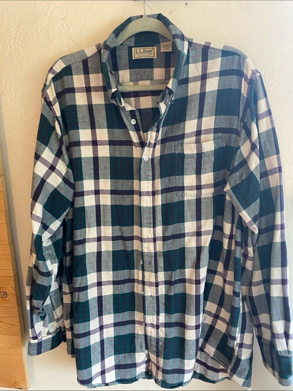Vintage L.L. Bean Men's Dark Green and White Plaid Button-Down Shirt